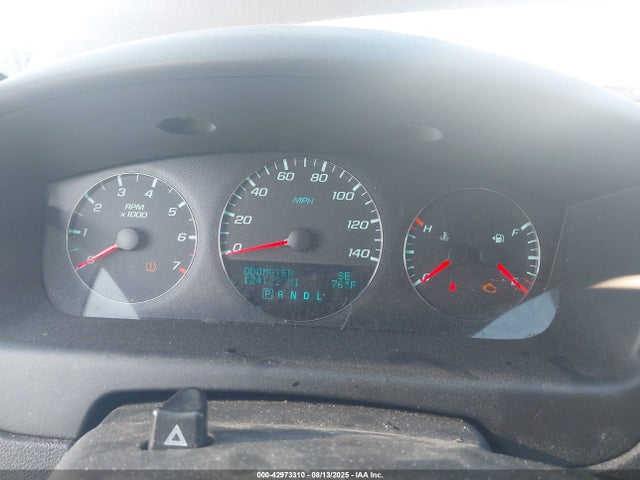2G1WB5E38F1146379 Chevrolet lfx
