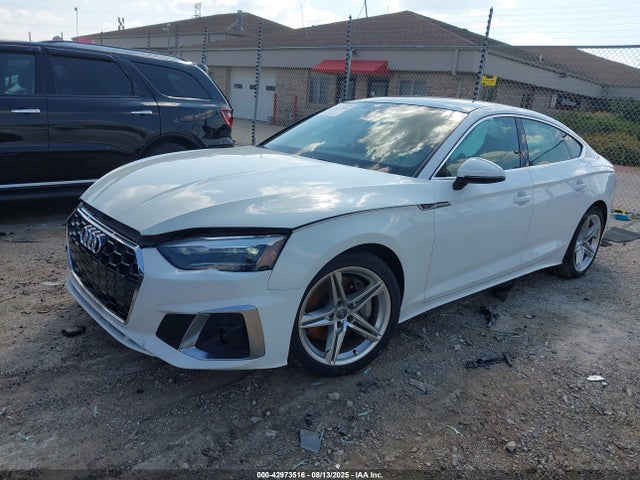 2021 AUDI A5 SPORTBACK WAUDACF58MA014731 Photo 1