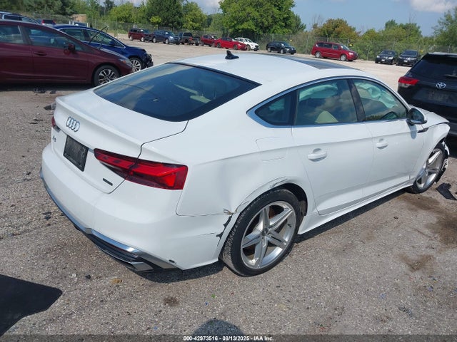 2021 AUDI A5 SPORTBACK WAUDACF58MA014731 Photo 3