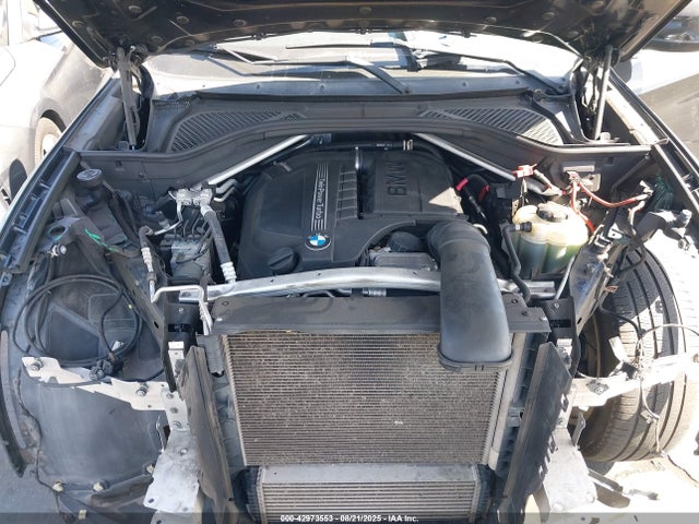 5UXKR0C54G0P32730 BMW X5