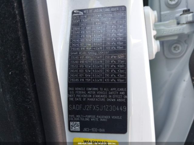 2018 JAGUAR E-PACE SADFJ2FX5J1Z30449 Photo 8