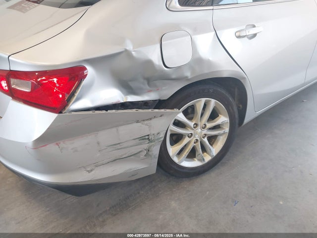 Chevrolet MALIBU LT 2018 1G1ZD5ST5JF212576 Image 18
