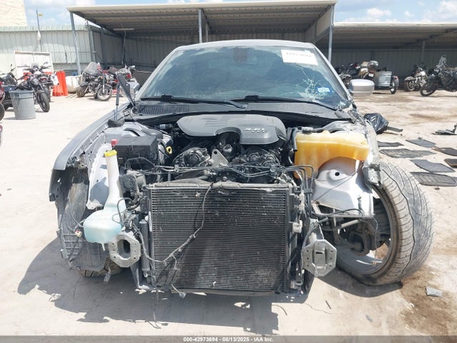 2C3CCAGG2HH637576 Chrysler 300