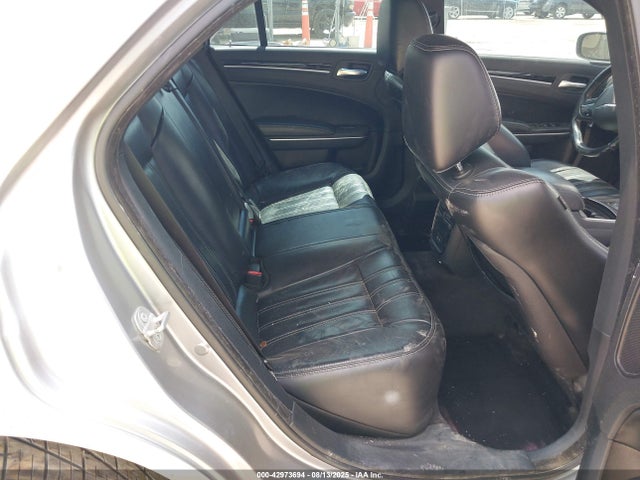 2C3CCAGG2HH637576 Chrysler 300