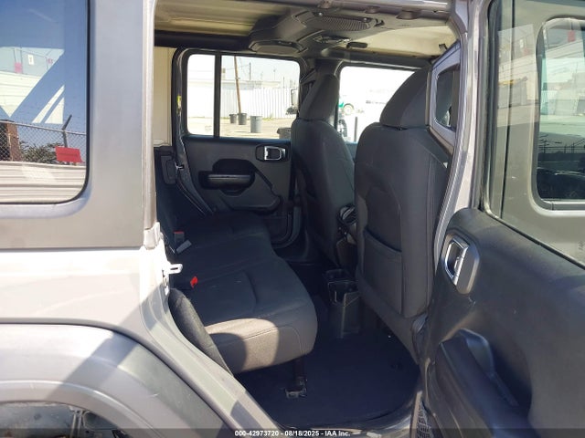 1C4HJXDG1KW537606 Jeep 2019
