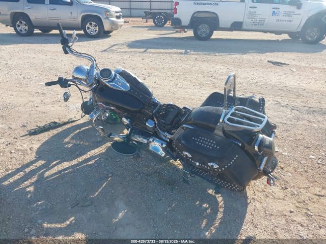 2016 HARLEY-DAVIDSON FLSTC 1HD1BWV14GB025757 Photo 2