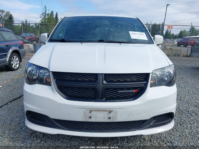 2C4RDGBG4HR834997 Dodge Grand Caravan
