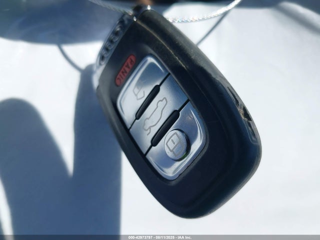 2011 AUDI A4 WAUAFAFL1BN053609 Photo 10