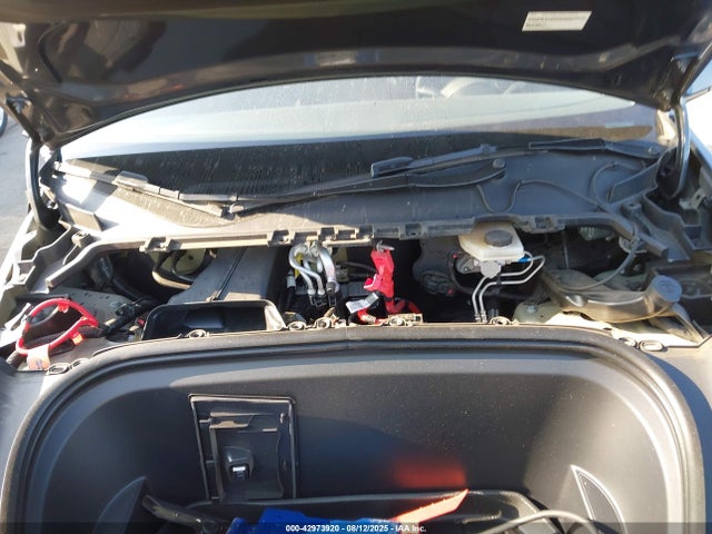 2023 TESLA MODEL Y 7SAYGDEDXPF962161 Photo 9