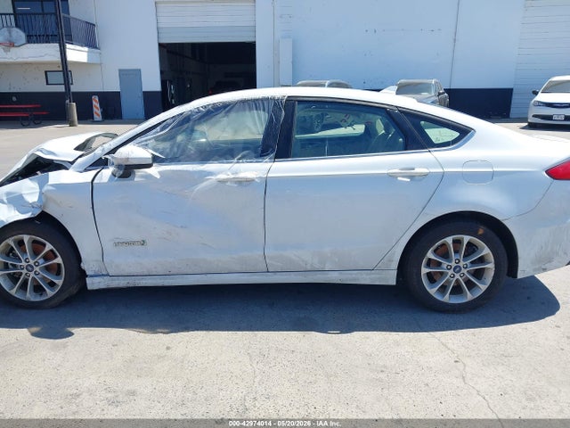 Ford Fusion Hybrid Se 2019 3FA6P0LU8KR262930 Image 14