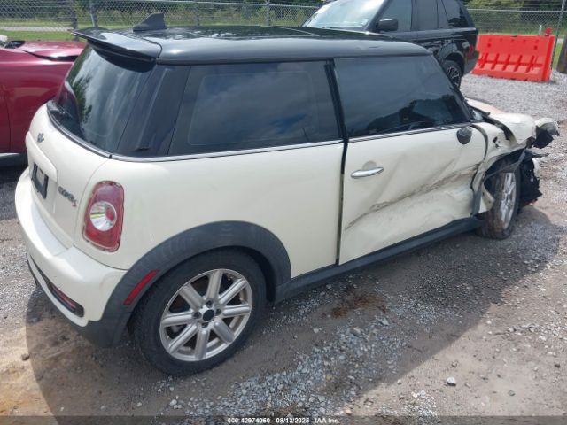 2011 MINI COOPER S WMWSV3C53BTY14791 Photo 3