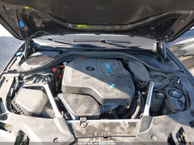 WBA33AG03PCL21827 BMW 530e
