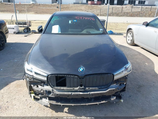WBA33AG03PCL21827 BMW 530e