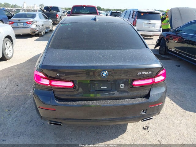 WBA33AG03PCL21827 BMW 530e