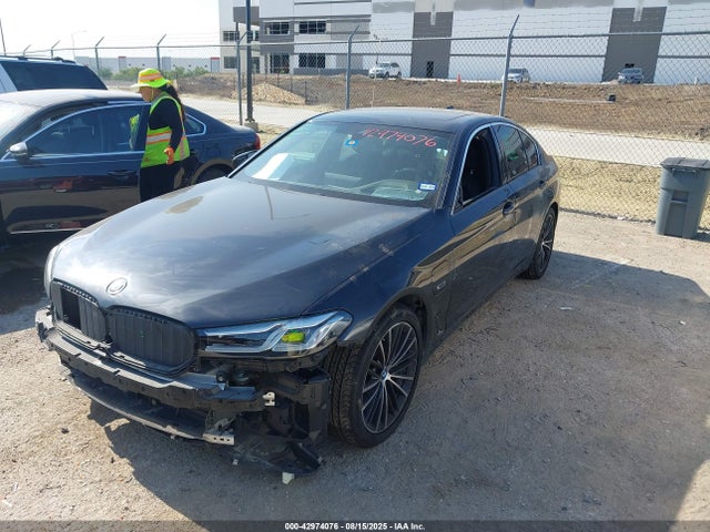 WBA33AG03PCL21827 BMW 530e