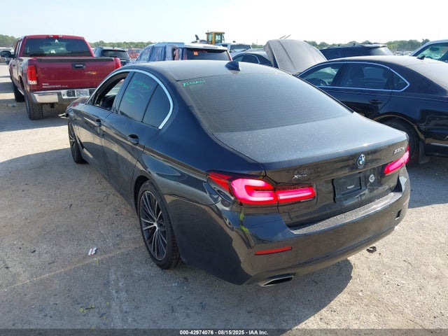 WBA33AG03PCL21827 BMW 530e