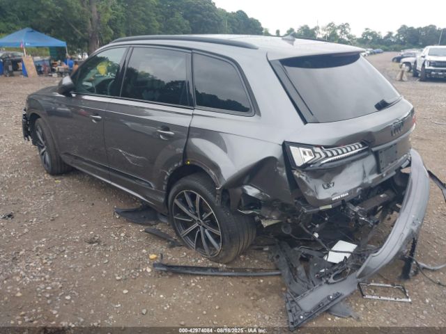 2024 AUDI Q7 WA1LXBF75RD005915 Photo 2