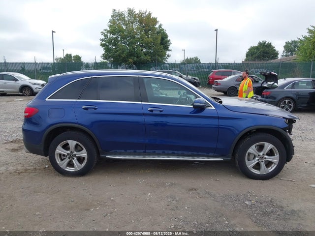 WDC0G4KB3JV060628 Mercedes-Benz m274