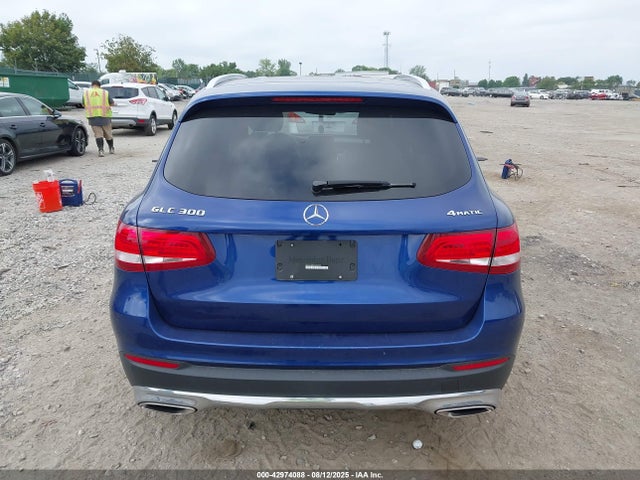 WDC0G4KB3JV060628 Mercedes-Benz m274