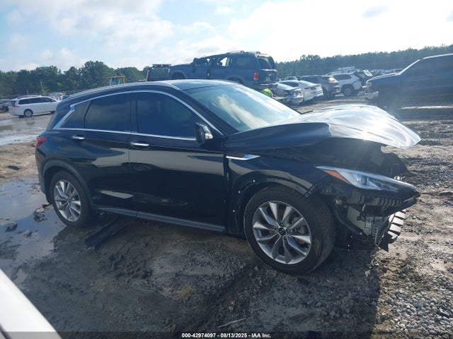 3PCAJ5M1XLF119830 Infiniti QX50