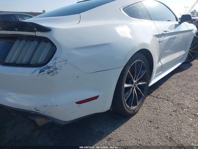Ford 2.3l 4v premium fuel 2017 1FA6P8TH8H5344749 Image 17