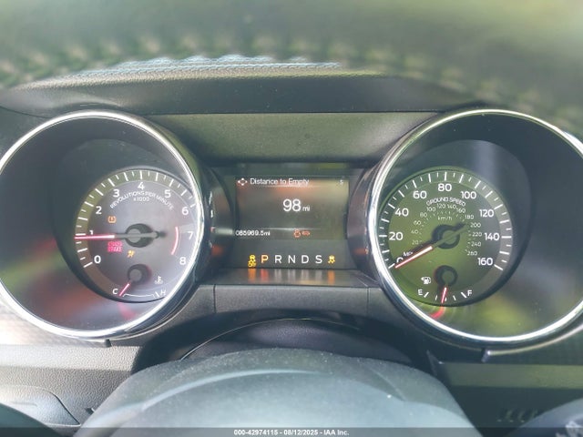 Ford 2.3l 4v premium fuel 2017 1FA6P8TH8H5344749 Image 7