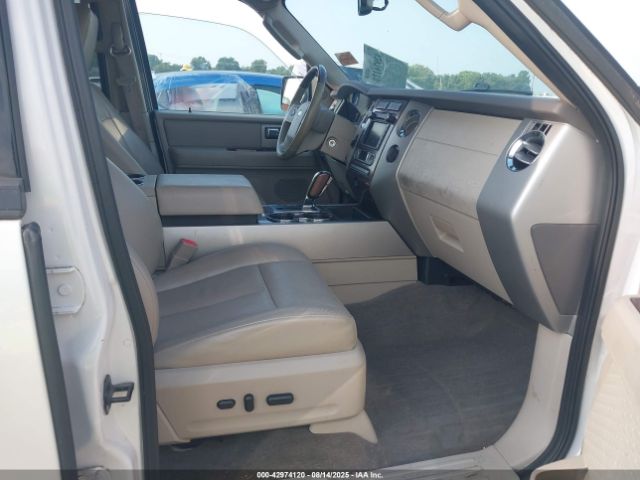 2010 FORD EXPEDITION 1FMJU2A53AEB52157 Photo 4