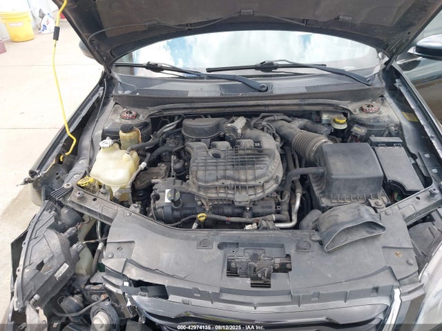 1C3CCBCG6EN135586 Chrysler 200