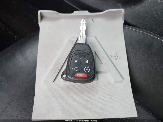 1C3CCBCG6EN135586 Chrysler 200