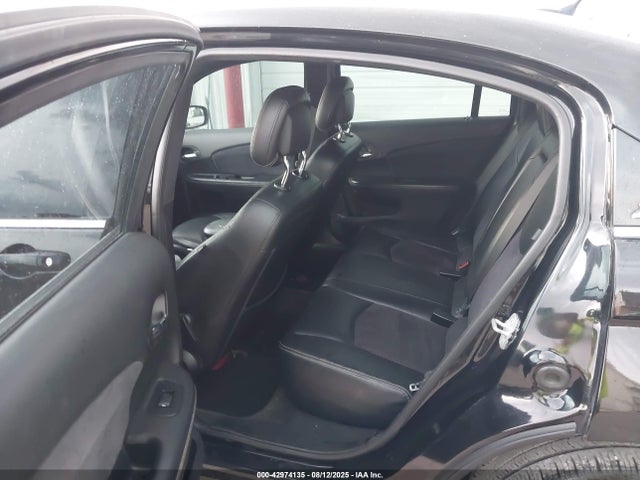 1C3CCBCG6EN135586 Chrysler 200