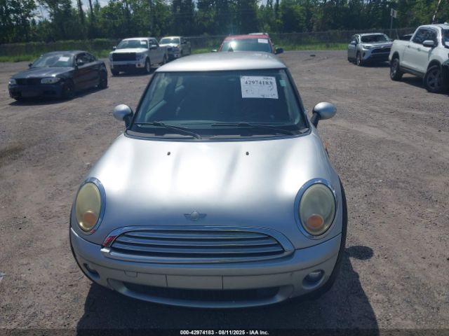 2008 MINI COOPER WMWMF33518TT64654 Photo 5
