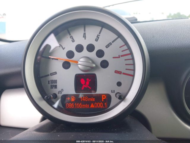2008 MINI COOPER WMWMF33518TT64654 Photo 6