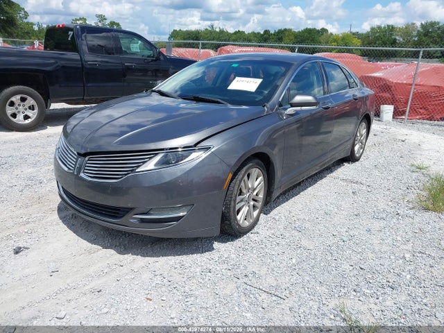 Lincoln 2015 2015 3LN6L2LU4FR602724 Image 2