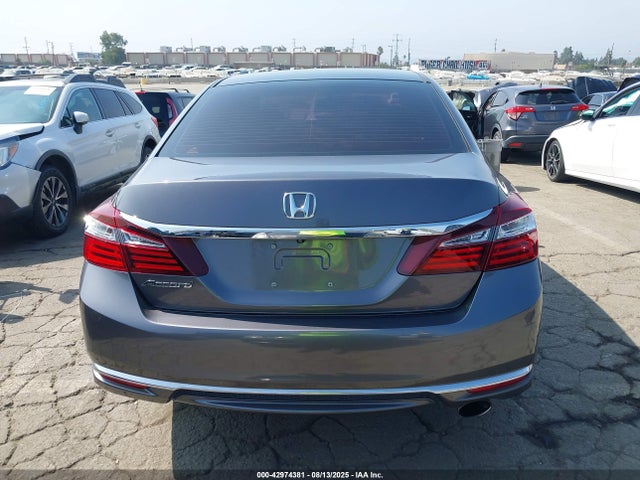 Honda k24w1 2017 1HGCR2F39HA014289 Image 16