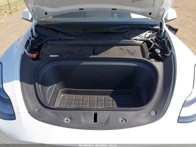 2023 TESLA MODEL Y 7SAYGAEE3PF915738 Photo 9