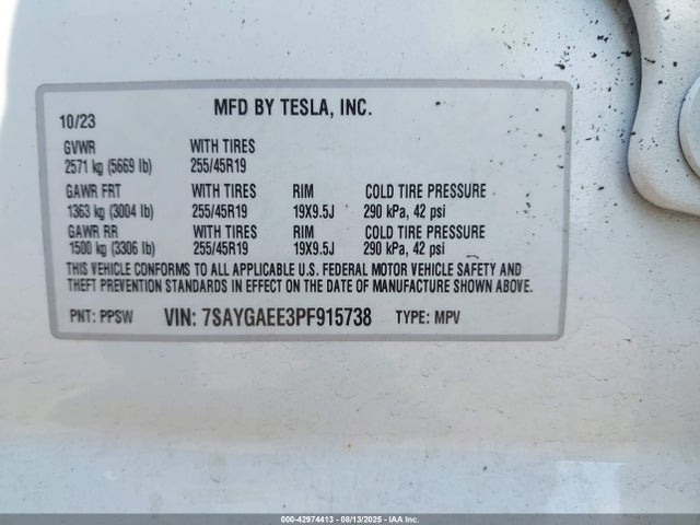 2023 TESLA MODEL Y 7SAYGAEE3PF915738 Photo 8
