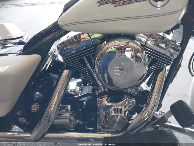 2005 HARLEY-DAVIDSON FLHRI 1HD1FBW125Y646176 Photo 7
