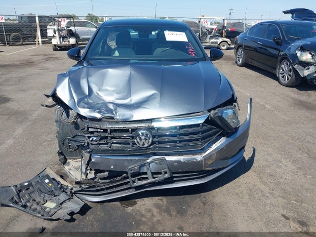 Volkswagen 1.4 tsi 2019 3VWC57BU5KM134183 Image 13