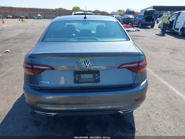 Volkswagen 1.4 tsi 2019 3VWC57BU5KM134183 Image 17