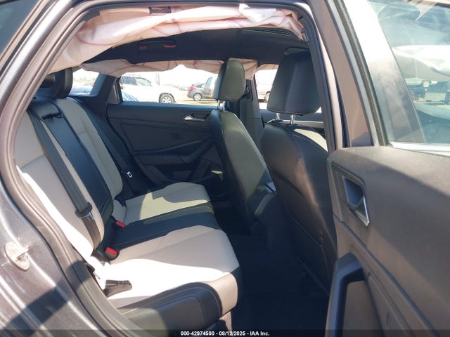 Volkswagen 1.4 tsi 2019 3VWC57BU5KM134183 Image 8