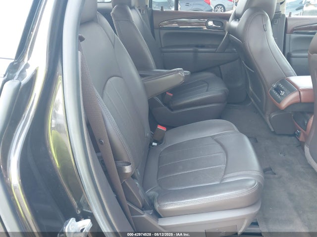 5GAKRBKD2EJ352400 Buick llt