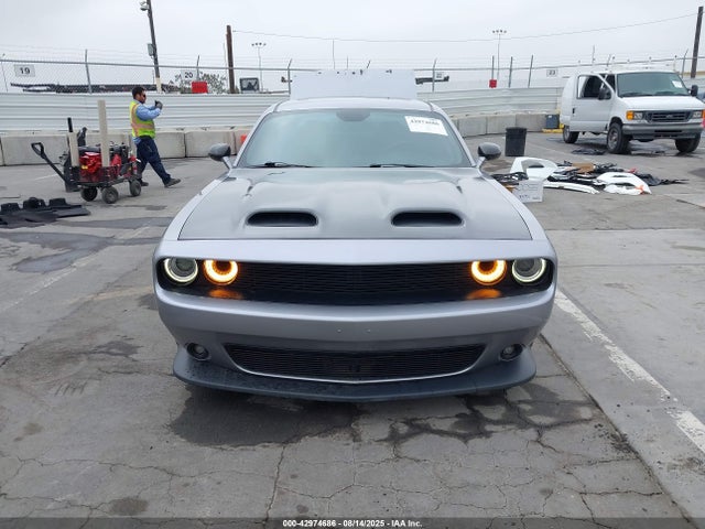 2C3CDZFJ2GH240330 Dodge Challenger