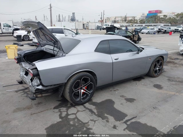 2C3CDZFJ2GH240330 Dodge Challenger