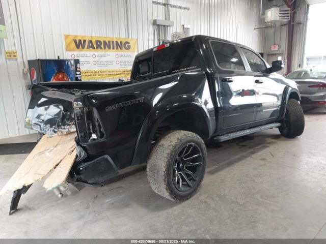 2022 RAM 1500 1C6SRFFT8NN128135 Photo 3