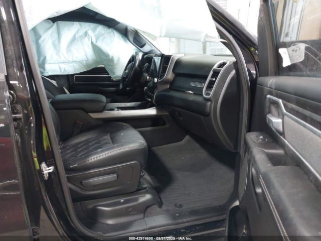 2022 RAM 1500 1C6SRFFT8NN128135 Photo 4