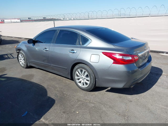 Nissan Altima 2017 1N4AL3AP3HN364510 Image 16