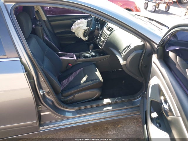 Nissan Altima 2017 1N4AL3AP3HN364510 Image 18