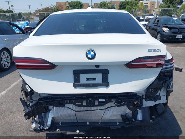 WBA43FJ0XRCP97036 BMW 530I