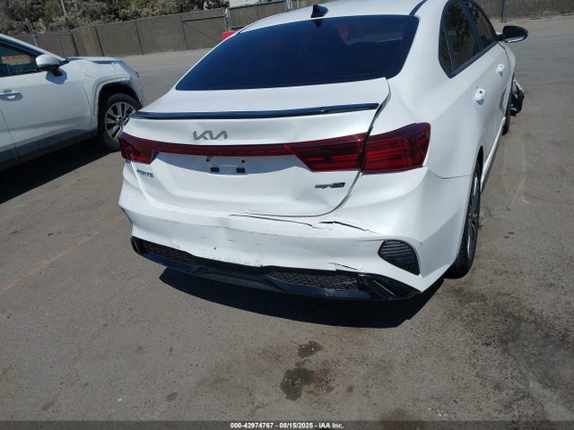 3KPF54AD8RE820688 KIA mpi nu