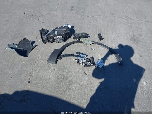 Volvo e400v6 2021 YV4ED3UR5M2583564 Image 12